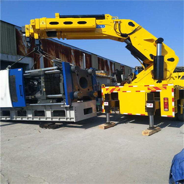 涟源 大吨位折臂吊出租费用解析：一小时租赁多少钱