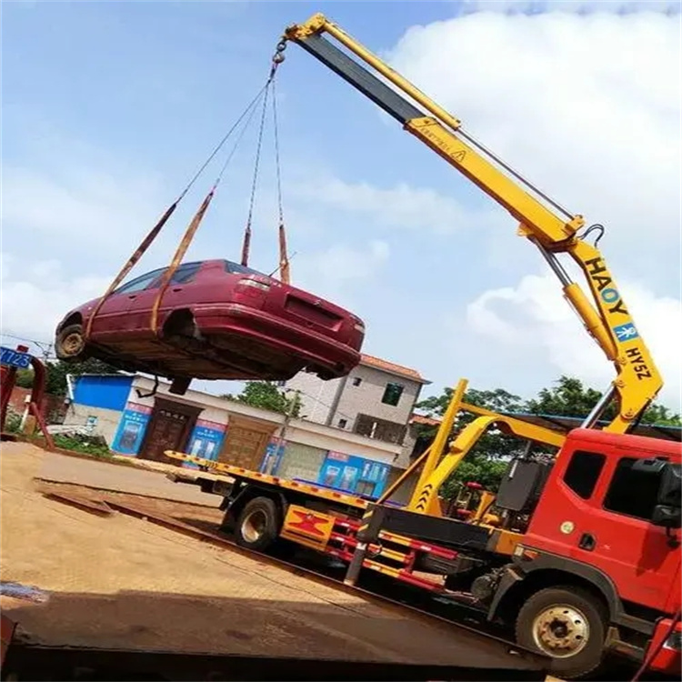 涟源吊车救援小汽车怎么吊